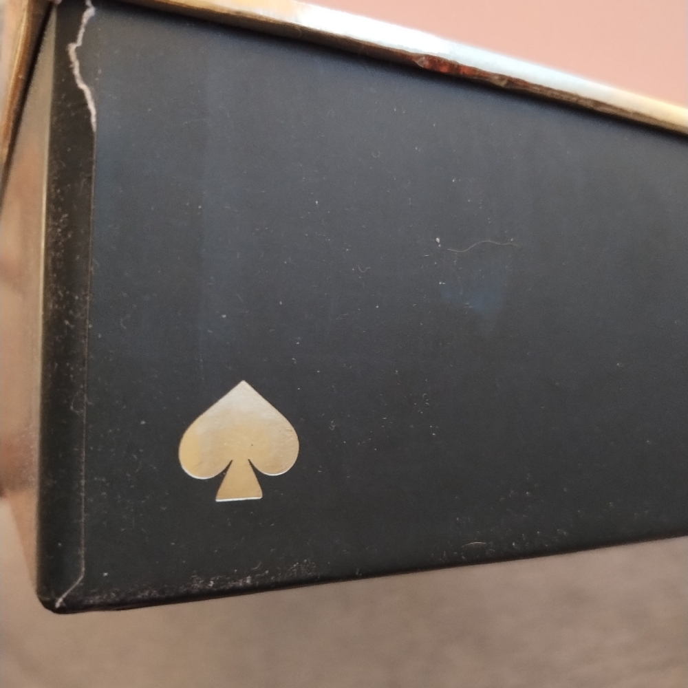 Kate Spade Shoe Box with Kate Spade Tissue Paper - Picture 9 of 12